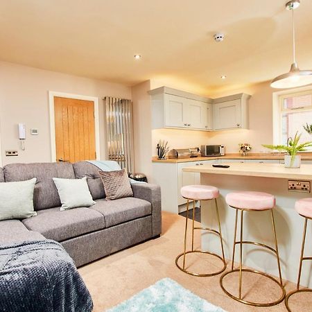 The Stunning Central Harrogate Abode - Sleeps 6 Eksteriør billede