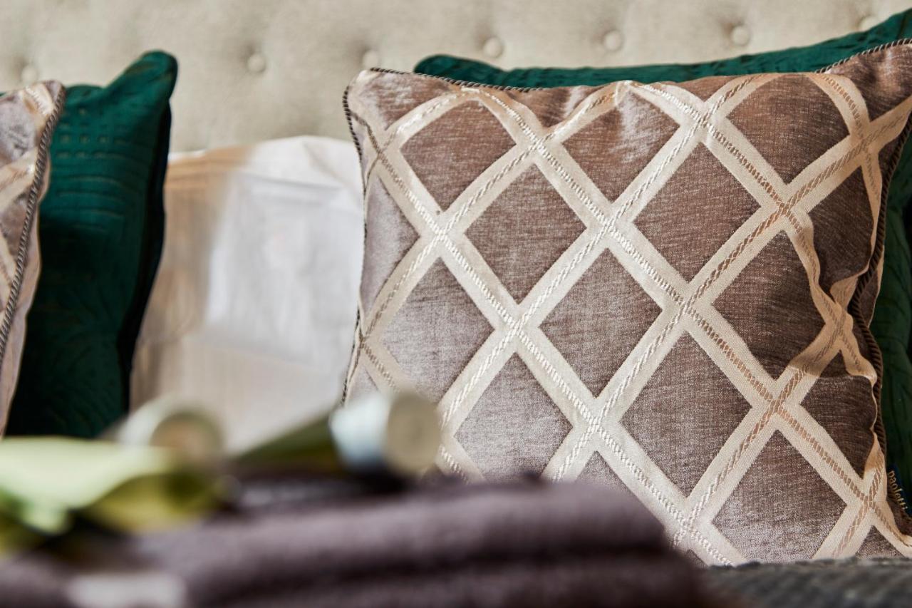 The Stunning Central Harrogate Abode - Sleeps 6 Eksteriør billede