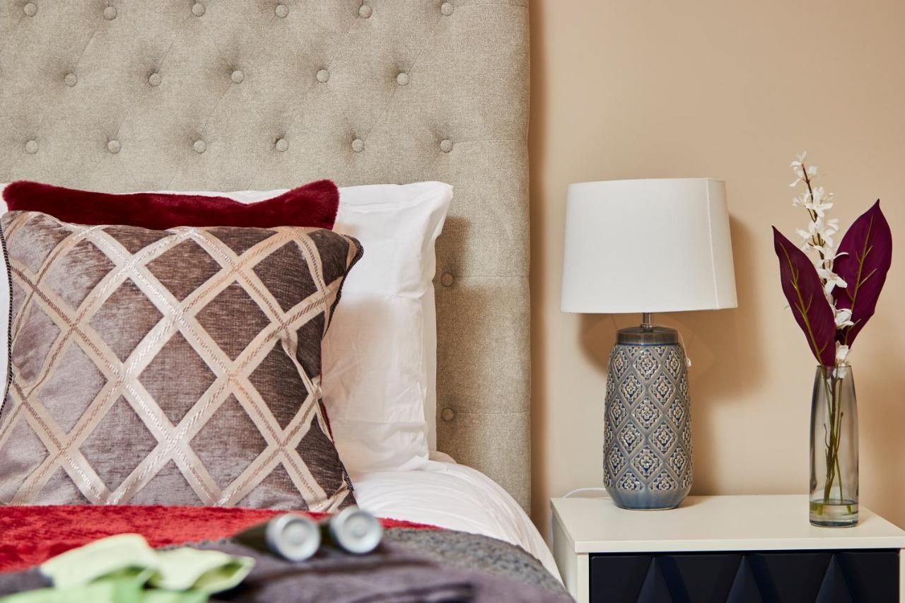 The Stunning Central Harrogate Abode - Sleeps 6 Eksteriør billede